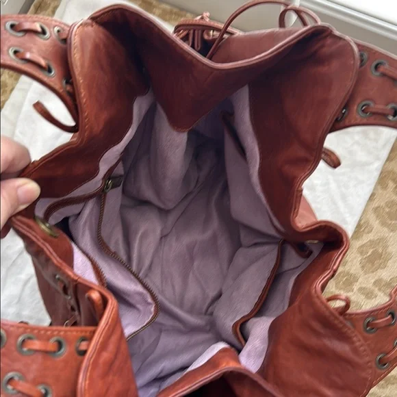 Kooba Leather shoulder bag - Picture 8 of 9